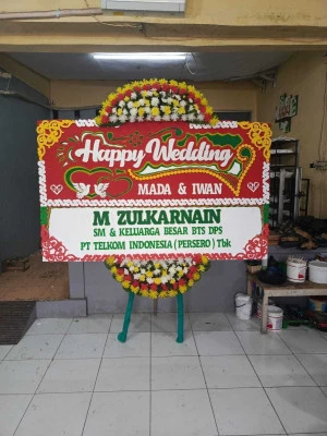 Papan Bunga di Blerong Guntur