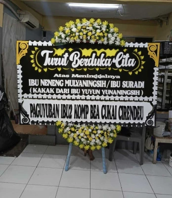 Papan Bunga di Blerong Guntur